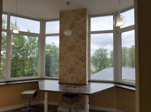 Квартира просторная на Богдана Хмельницкого