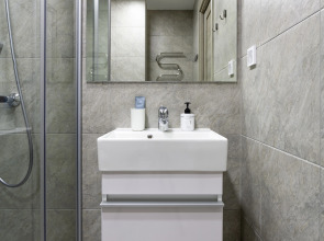 Квартира V Apartments в скандинавском стиле в 15 минутах от Пулково 1