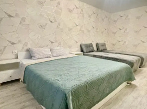 Апартаменты Апрель на ул. Великанова