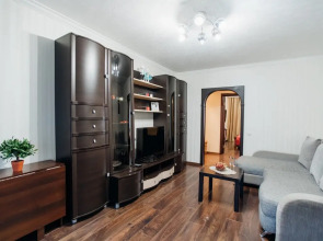 Апартаменты Трехкомнатные на Энгельса