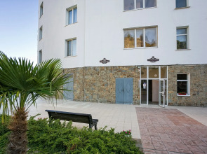 Гостевой Дом Белый Дом в Гурзуфе на Строителей