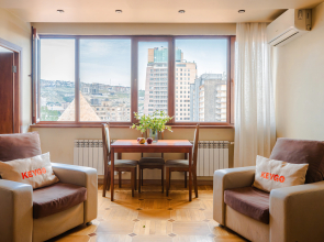 Apartamenty 2br/near Opera/overlooking Yerevan/selfenter/keygo 24