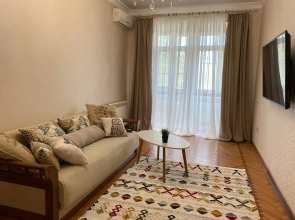 Квартира Роскошная Трёхкомнатная