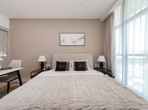 Апартаменты Seven Palm on Palm Jumeirah