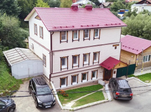 Na Grazhdanskoy #5 Apartment