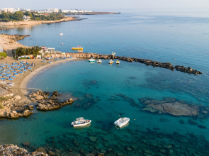 Cavo Maris Beach Hotel