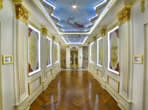Отель Seven Hills Palace
