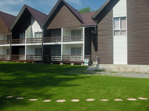 Yolka Hotel