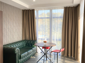 Апартаменты Holiday and Business 4