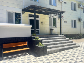 Amitel Guest House