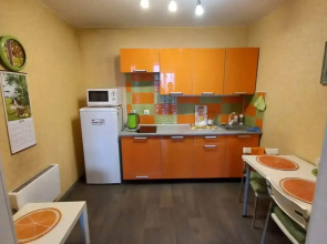 Квартира студия на Строителей с видом на ТЦ Планета