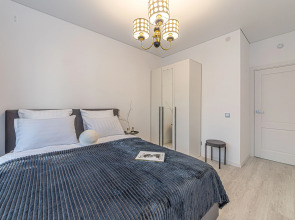 4flats MONOCHROME Квартира у набережной Невы в ЖК бизнес-класса