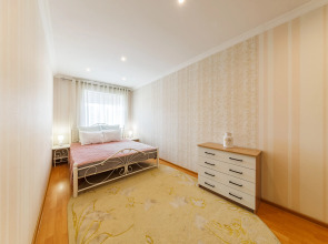 Квартира Двухкомнатная на Фрунзе 19