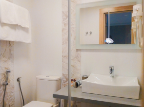 Отель Гелиос