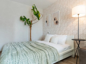 Квартира Семейная двушка у ЖД вокзала с двумя TV и кондиционером