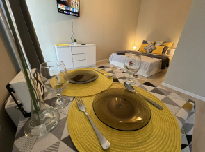 Loft na Popova 35 Apartments