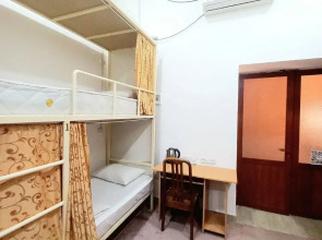 Хостел Colibri Traditional Hostel