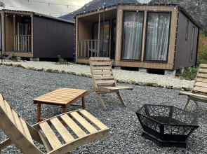 Liza Loft Uyut V Okruzhenii Gor Chalet
