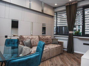 Mesto pod solncem 13 Apartments
