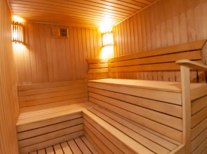 Отель Мира-Locus