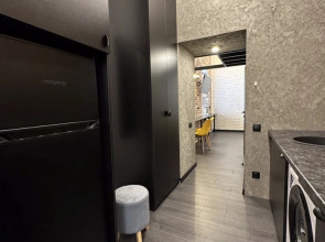 Апартаменты Двухуровневая Студия Лофт на Маяковского 17