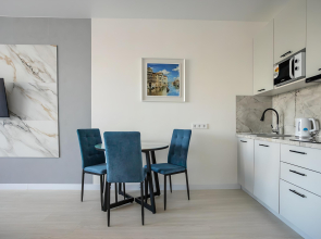 Апартаменты с бассейном