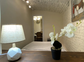 Апартаменты на Невском 84-86