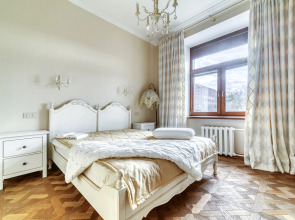 Апартаменты Превосходная квартира у парка Горького