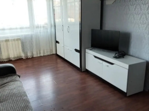 Квартира 2комн на ул.Жуковского 5, рядом с ФСК