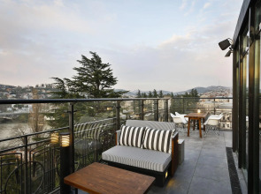 Отель Best Western Kutaisi