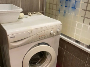 Квартира Cолнечная, уютная квартира 50кв.м рядом с метро