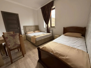 Siran Guest House