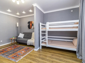 Квартира Двухкомнатная недалеко от парка Галицкого