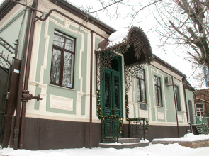 S Istoriey Private house