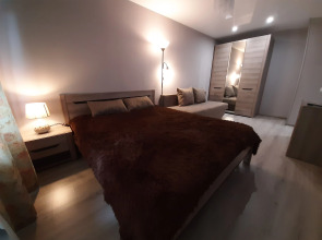 Апартаменты Пригородная 7