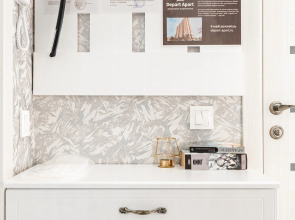 Апартаменты на 17 этаже в светлых тонах с видом на ЖК Тургенев , ФМР, Smart TV, комфорт и стиль by Depart Apart