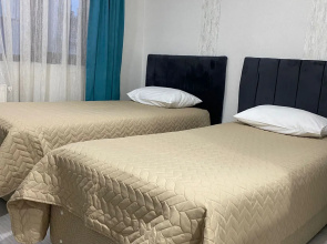 Отель Elit Holiday Hotel