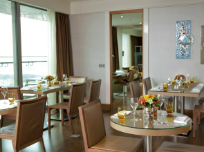 Renaissance Istanbul Polat Bosphorus Hotel