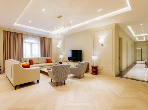 Апарт-отель Four Seasons