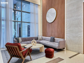 Апартаменты Bnbme Claren Tower Studio