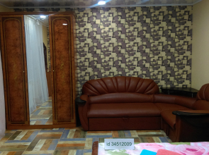 Oktyabrskiy 49 Apartments