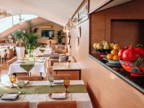 Отель Bayil Breeze