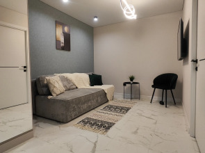 Квартира NATALI Aparts 73в.2