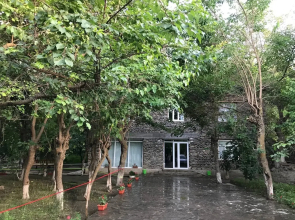 Manzarahoi Sentob Hostel
