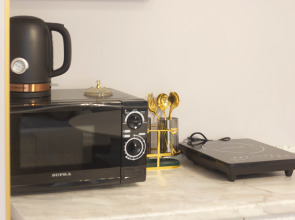 Апартаменты Еsenia Home - White Horce