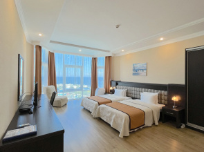 Dvuhkomnatnyie Aqvamarin s Vidom na More N922a Apartments