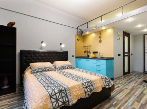 Апартаменты 10 Bussi Suites Botanicheskaya 41/7