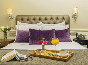 Meroddi Bagdatliyan Hotel