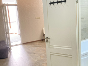 Апартаменты Евродвушка в центре Домбая