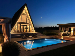 Pole Glamping Afreym Private house